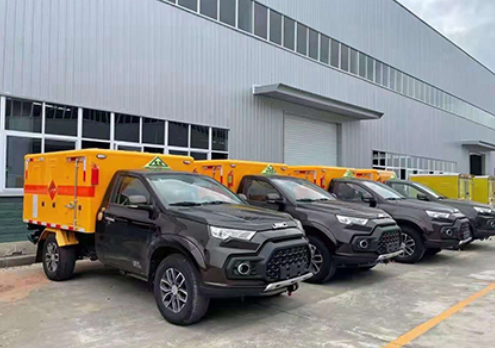 河北爆破器材运输车-保障安全与效率的关键