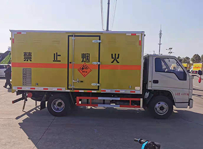 河北爆破器材运输车技术升级与安全合规新趋势