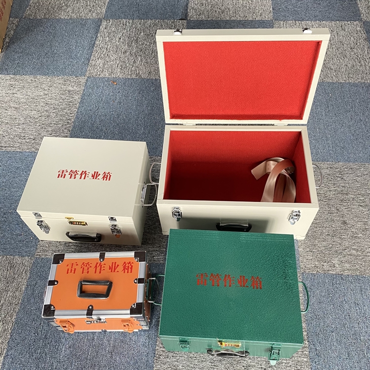 河北爆破工程作业箱如何选择？玻璃钢与传统材质的全面对比